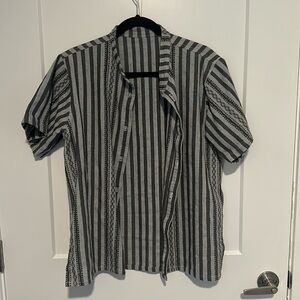 Men’s Striped Button-up Short Sleeve